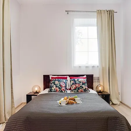 Airport Guest house *